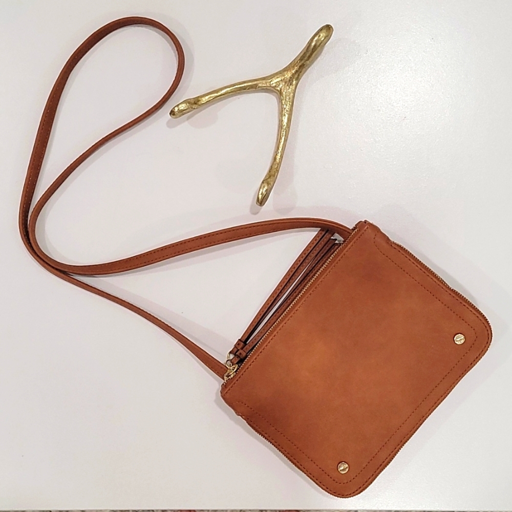 Express Crossbody Bag